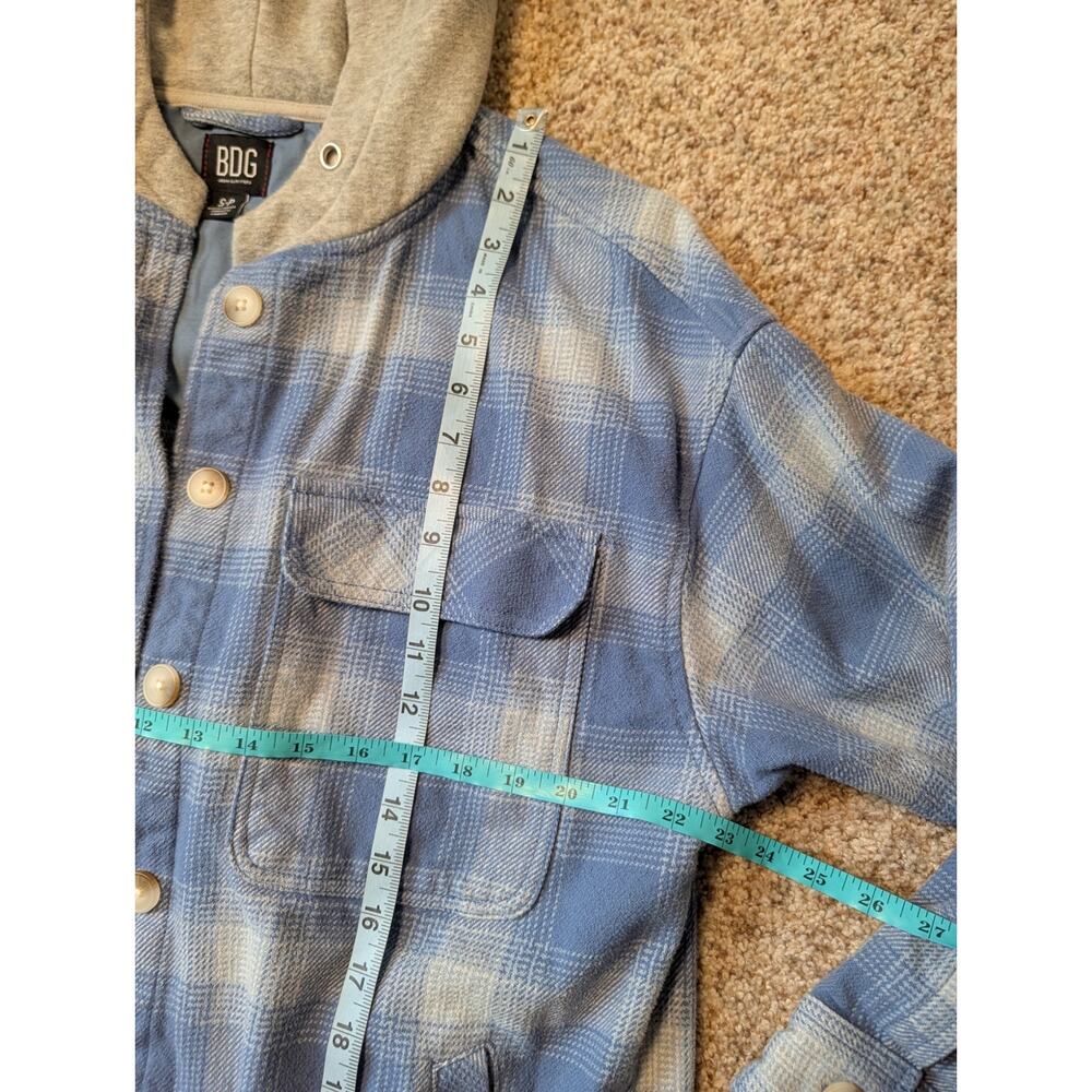 BDG Urban Outfitters Jacket Womens Small Blue Plaid Hooded Shacket Flannel - Picture 8 of 11
